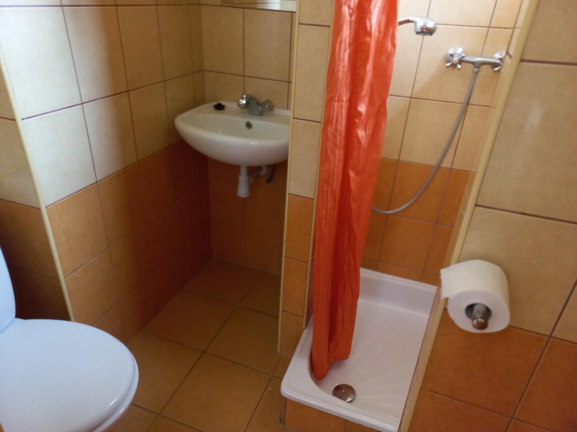 Pokoje Goscinne Bella Миелно Екстериор снимка